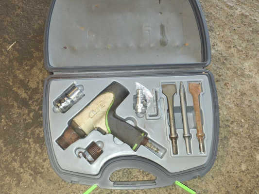 Heiselhammer på luft